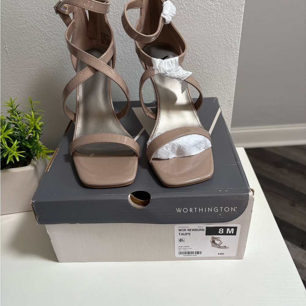 Worthington Tan Heels Elegant Strappy Design
